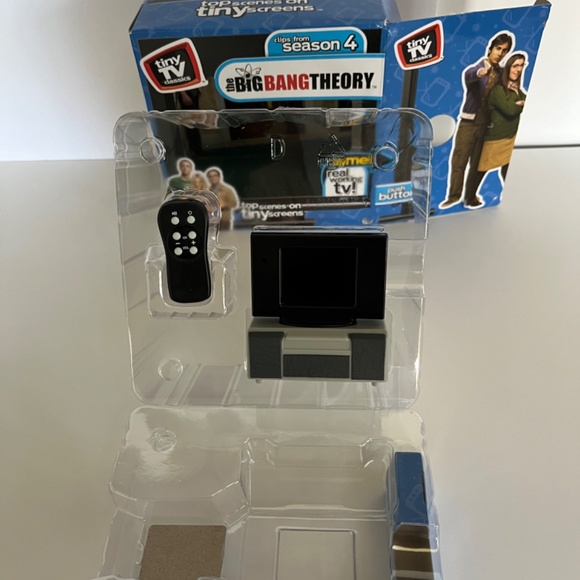 Tiny TV Classics - Big Bang Theory - Picture 4 of 7